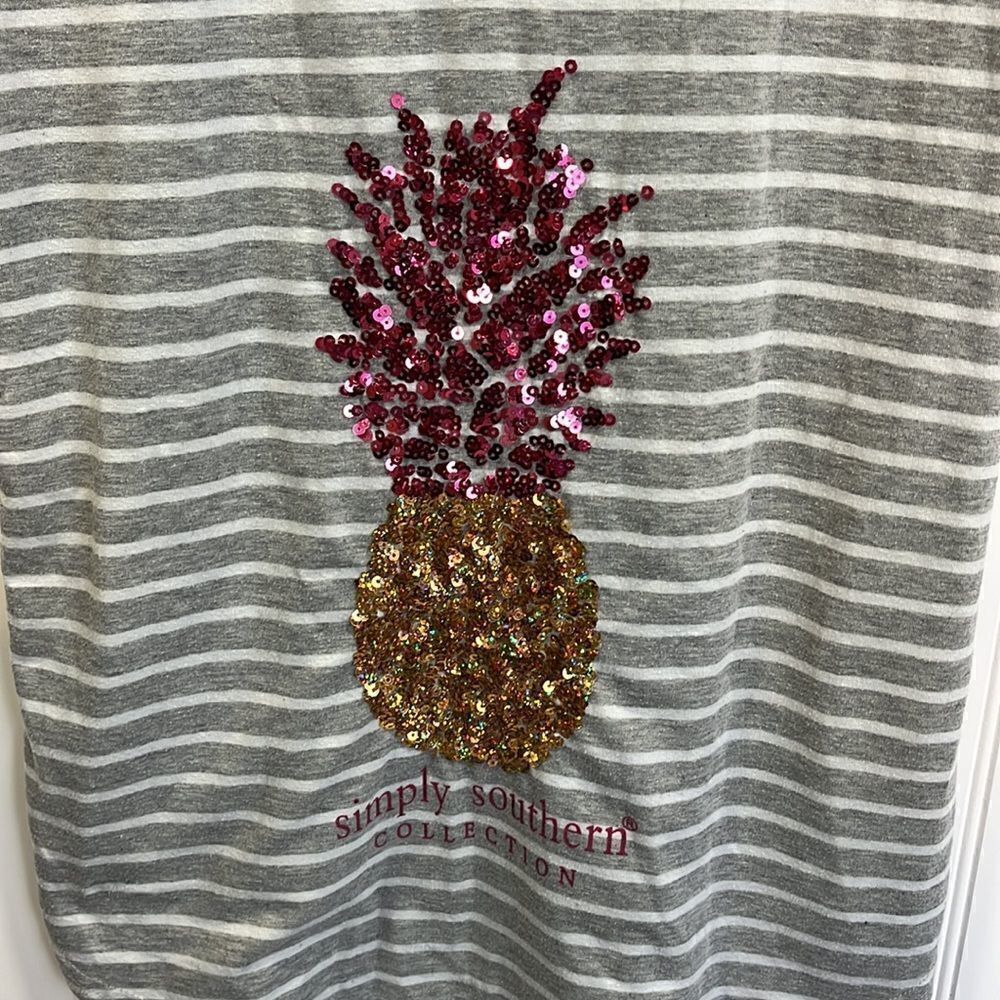 Simply Southern striped pineapple t-shirt - Picture 2 of 5